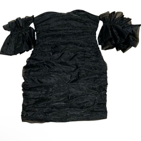 Latiste Black Mini Off The Shoulder
Dress(Size Medium) - Picture 3 of 6